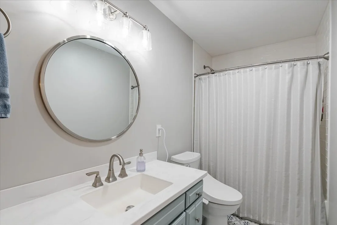 Photo of 9962 Wolf Hill Road