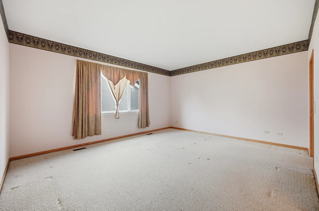 Photo of 623 Saugatuk Circle