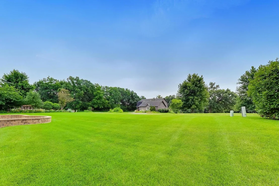 Photo of 630 Gibbons Drive