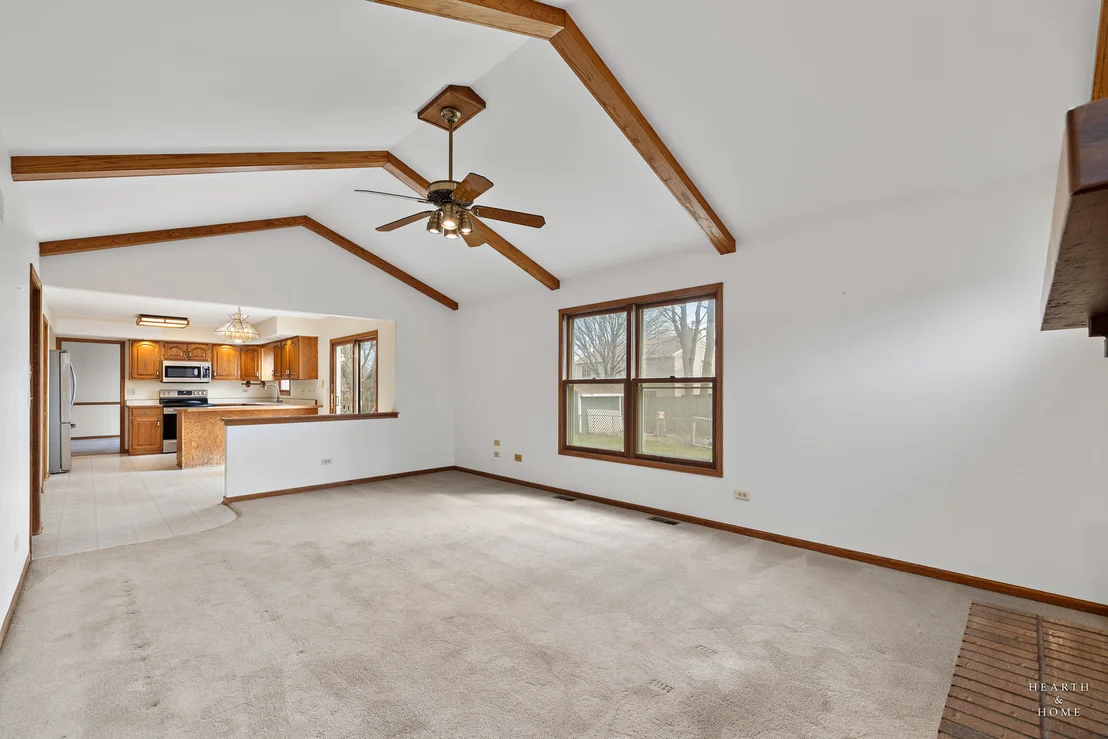 Photo of 2176 Jordan Lane
