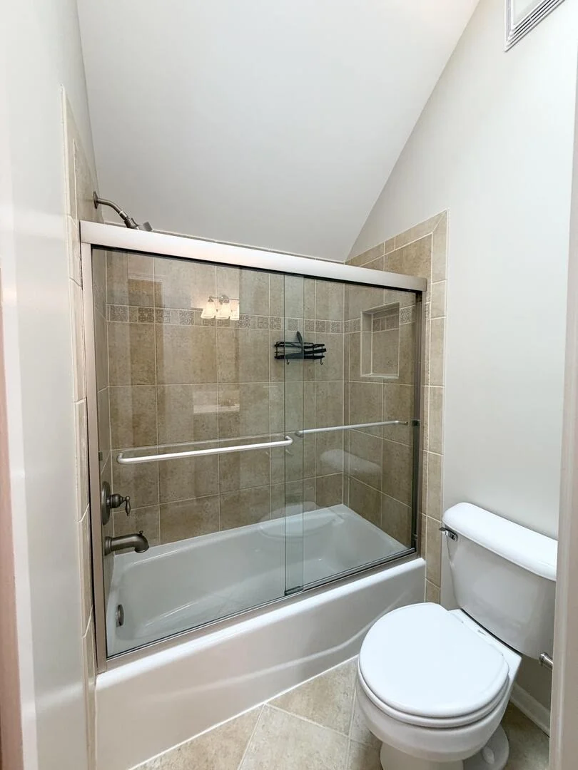 Photo of 822 Waters Edge Drive