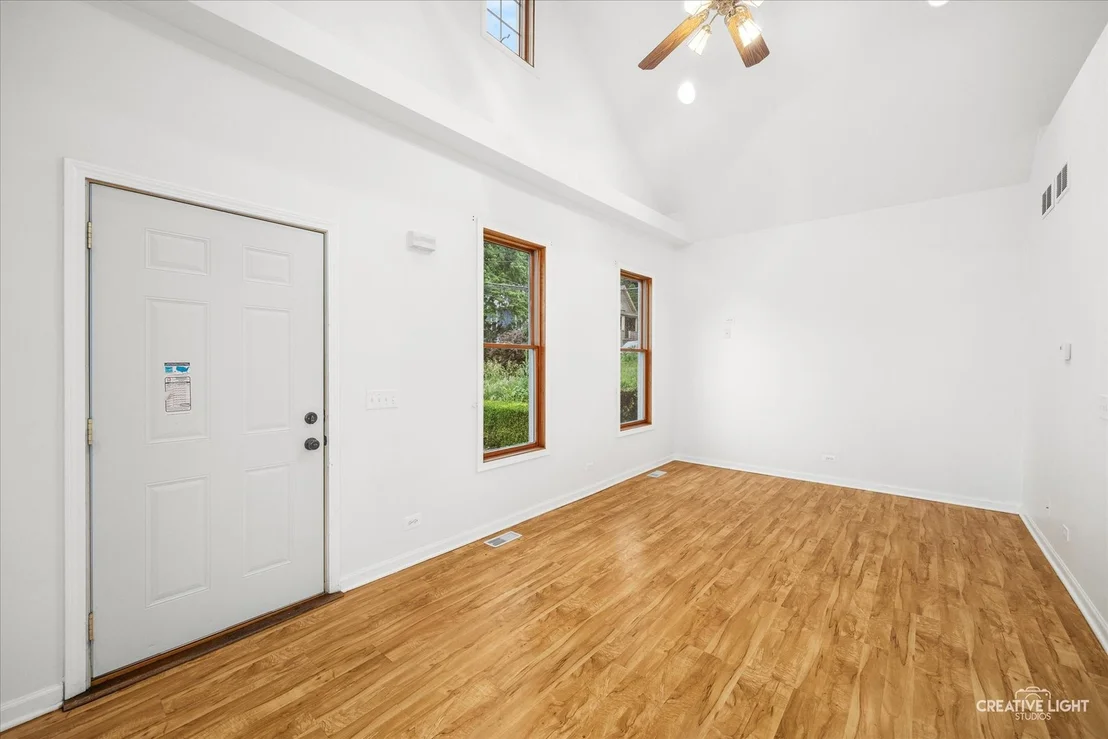 Photo of 255 Bartlett Place