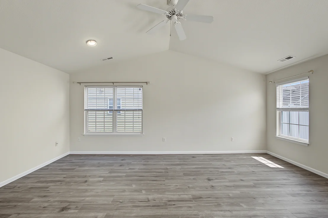 Photo of 711 Lauterbur Lane