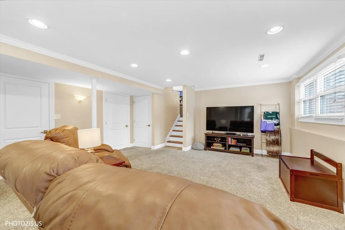 Photo of 148 Jeffery Lane