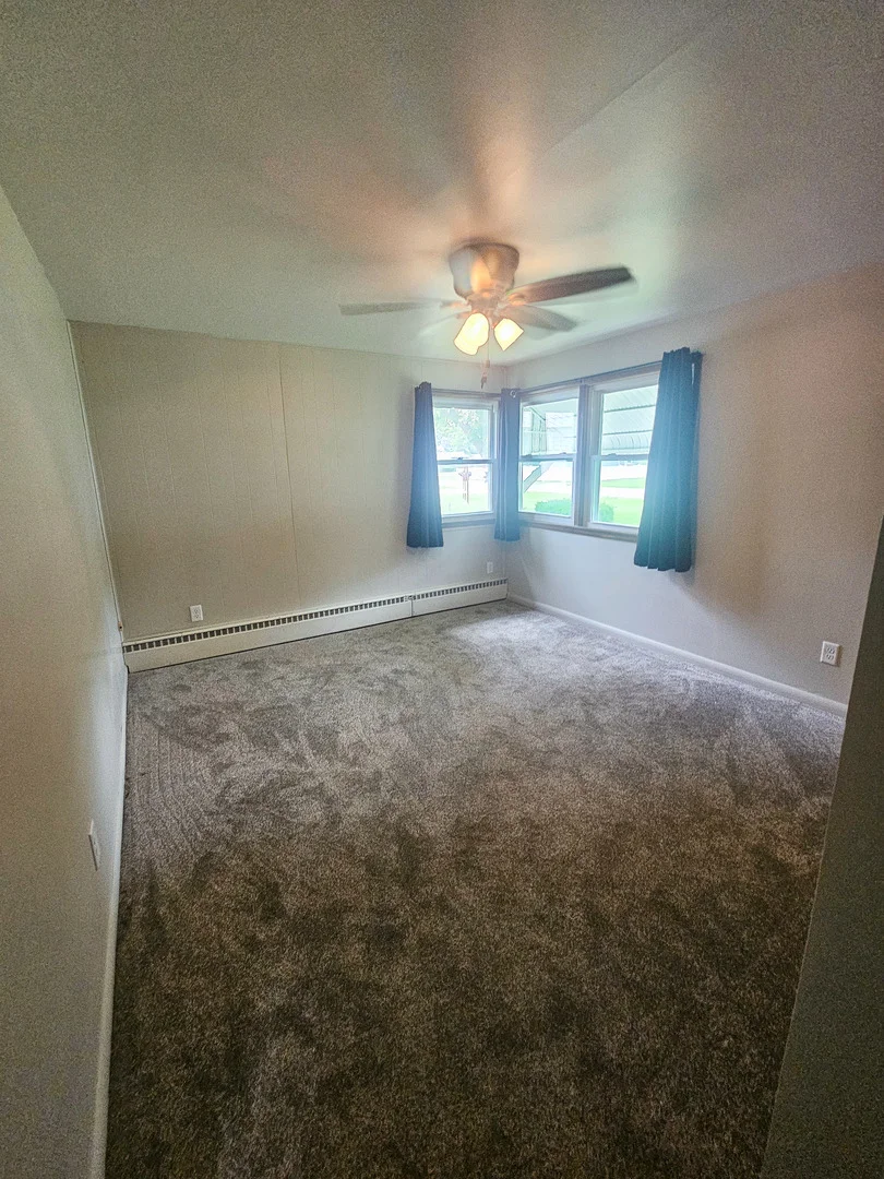 Photo of 1160 Westlawn Drive