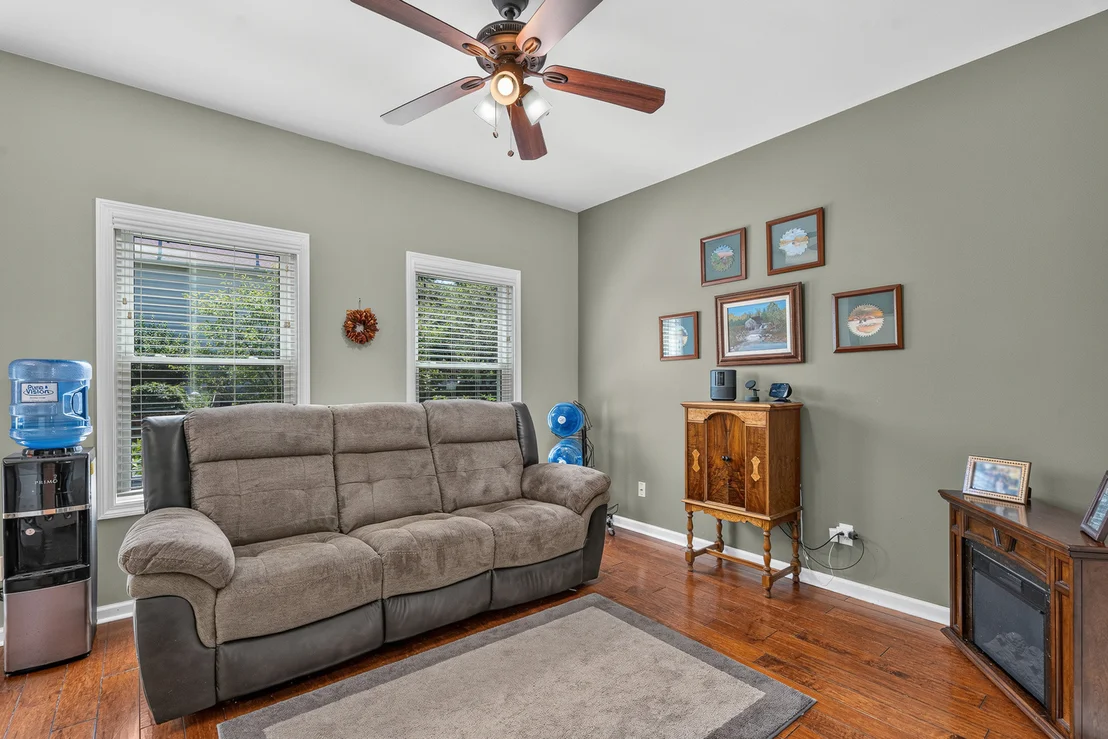 Photo of 21249 W Edison Lane