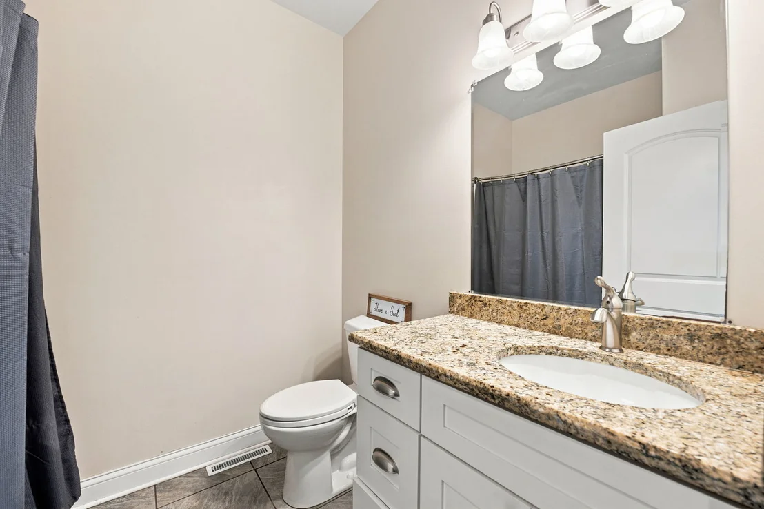 Photo of 710 Pheasant Lane