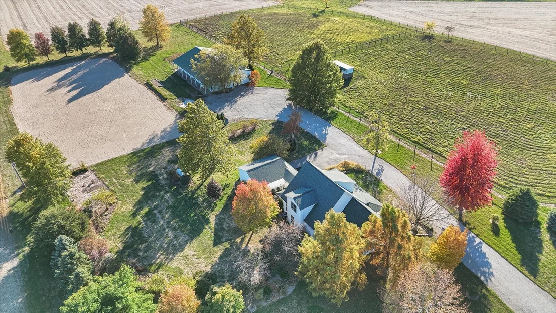 Photo of 561 County Road 700 N