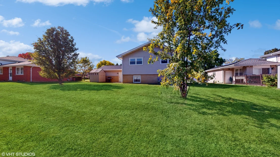 Photo of 7125 Summit Road