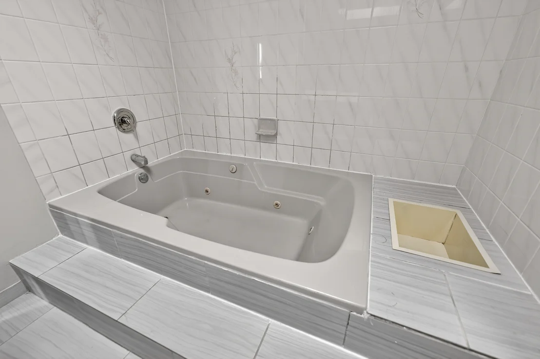 Photo of 1281 Scarlet Drive