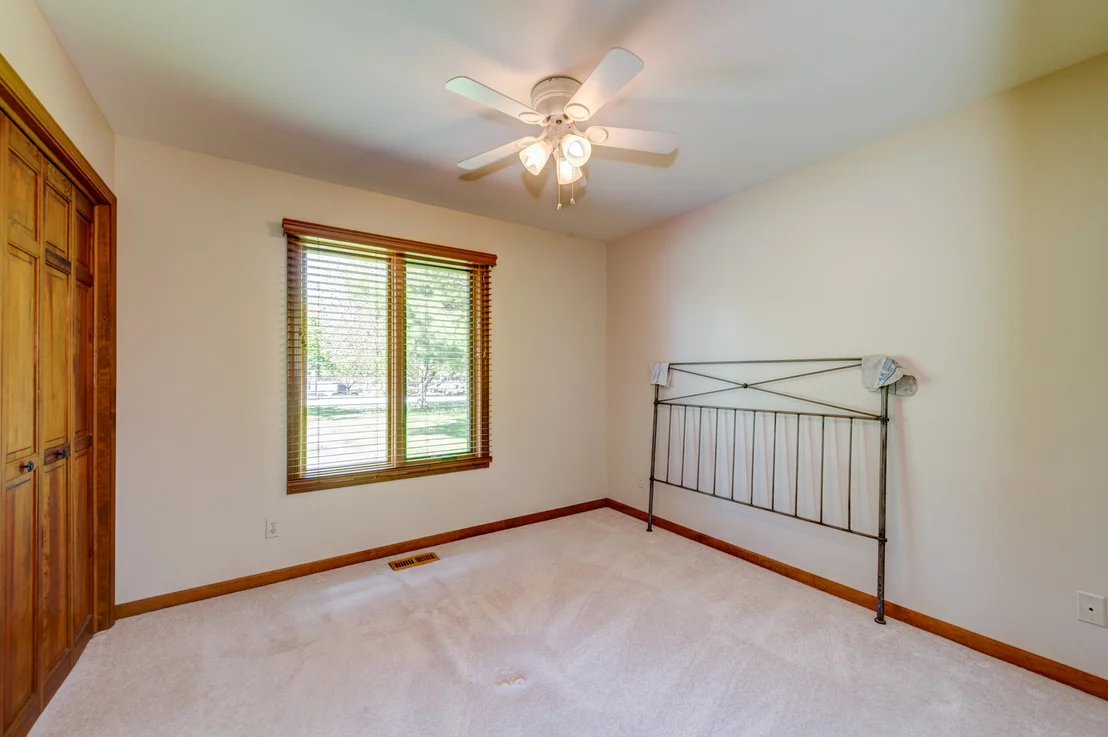 Photo of 0S885 Spring Green Way