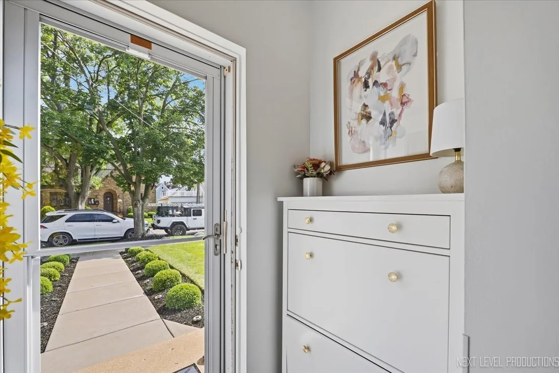 Photo of 354 Jefferson Avenue