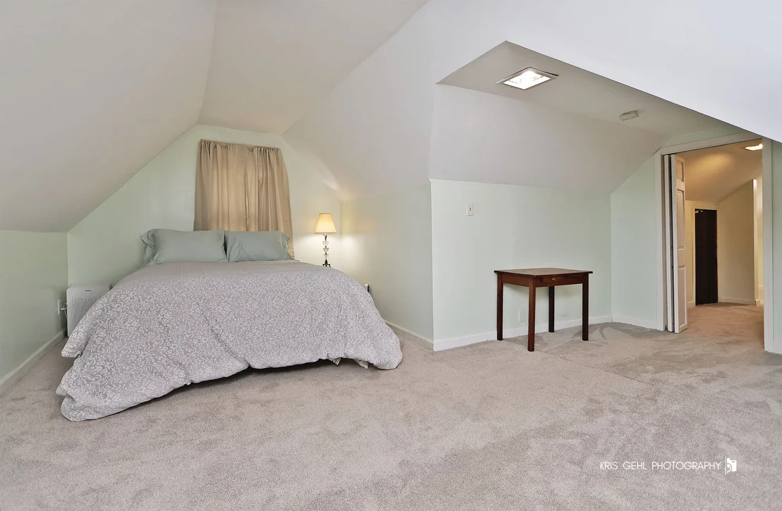 Photo of 35694 N Laurel Avenue