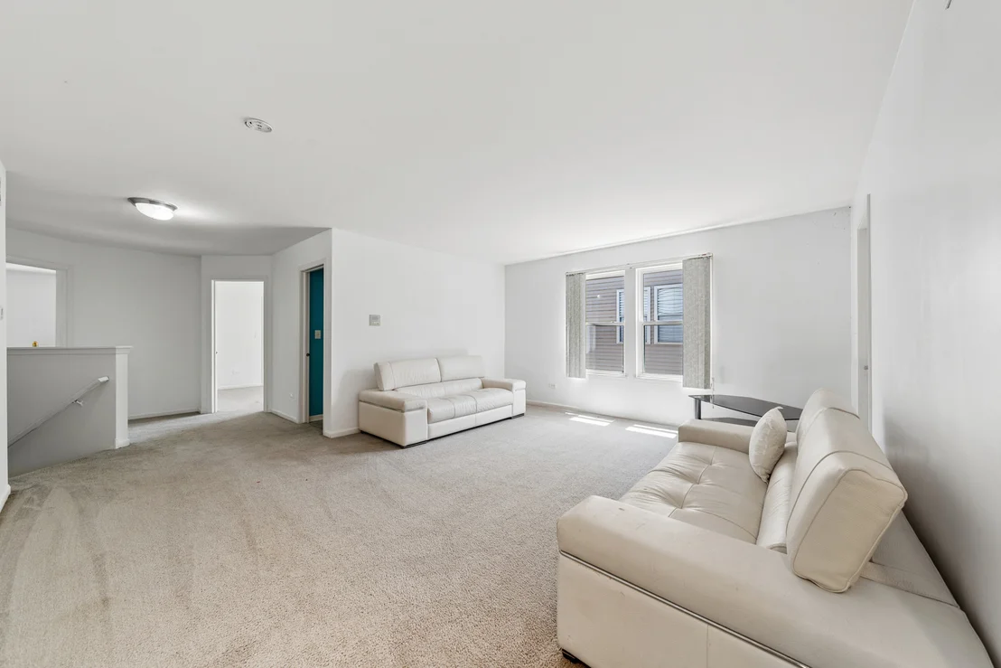 Photo of 1702 Stonegate Drive