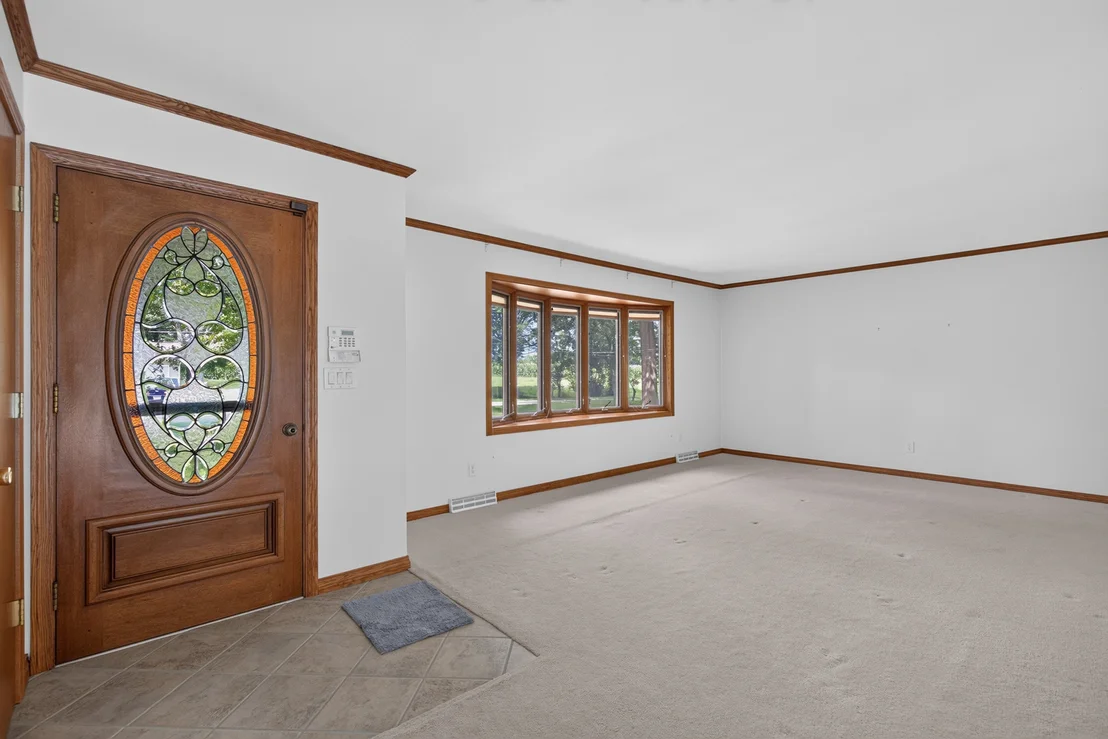 Photo of 5 N Acres Drive
