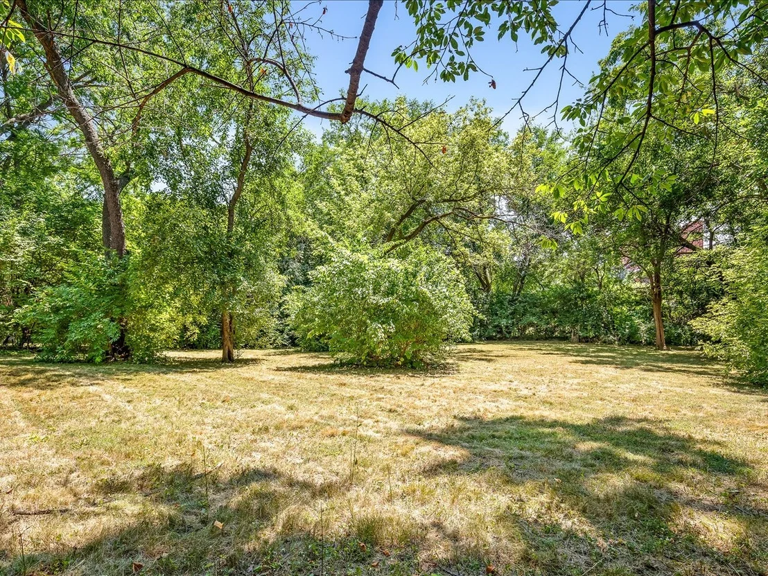Photo of 2519 Highcrest Road