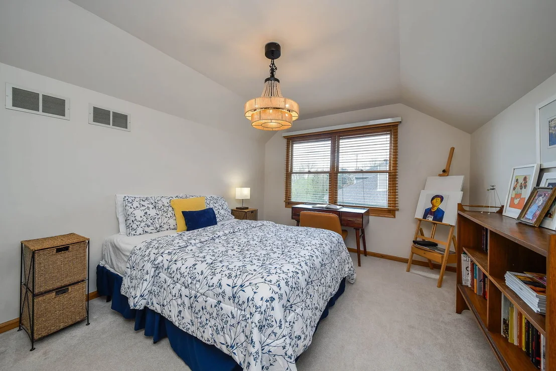 Photo of 635 Samantha Circle