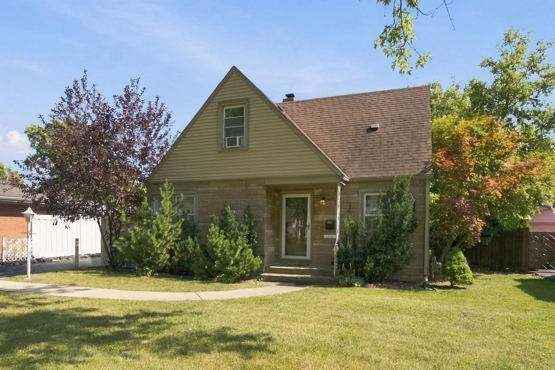 Photo of 2115 Halsey Drive