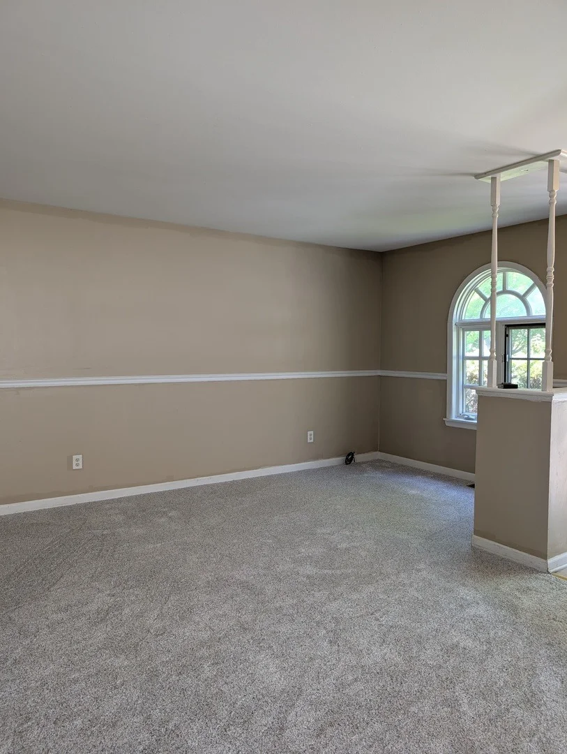 Photo of 904 Britta Lane
