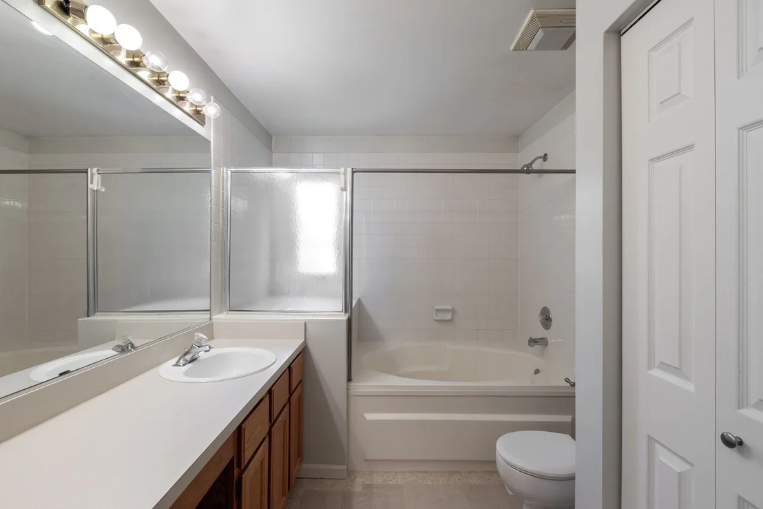 Photo of 1059 Ridgefield Circle