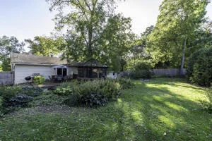 Photo of 24320 77th Street