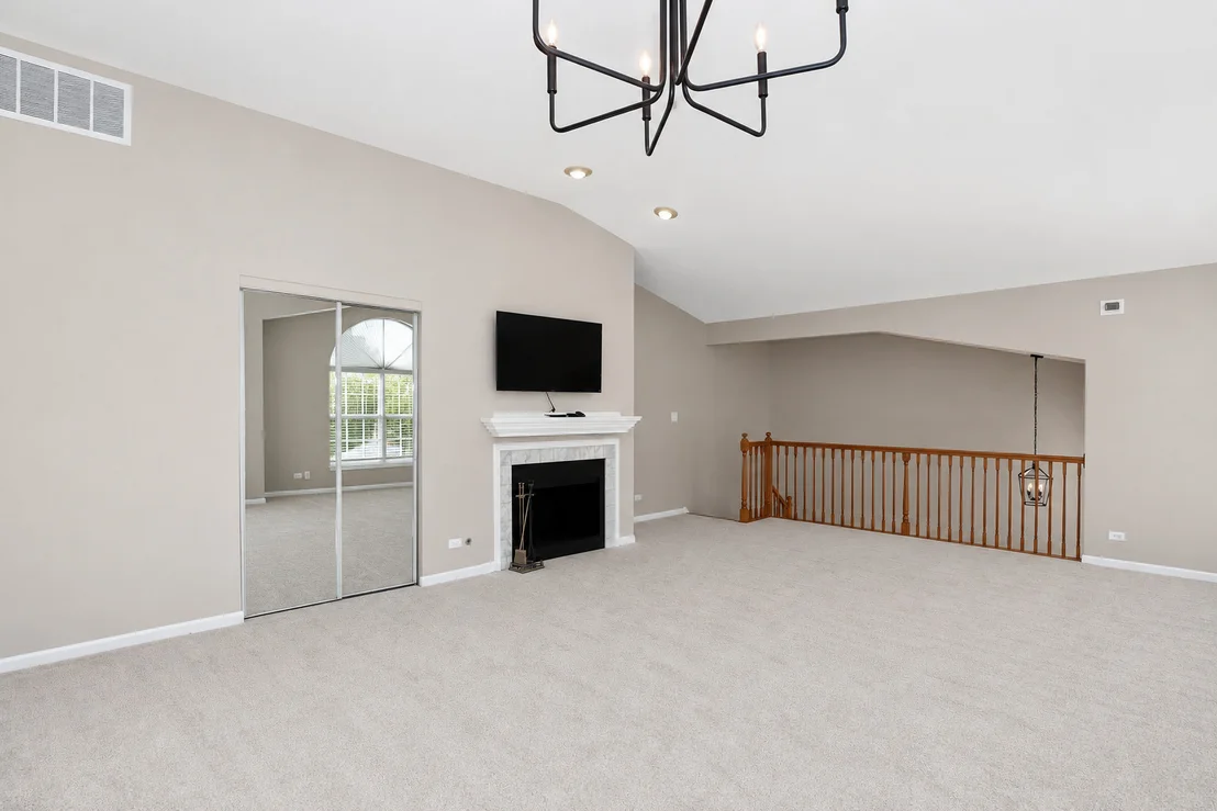 Photo of 622 Grosse Pointe Circle