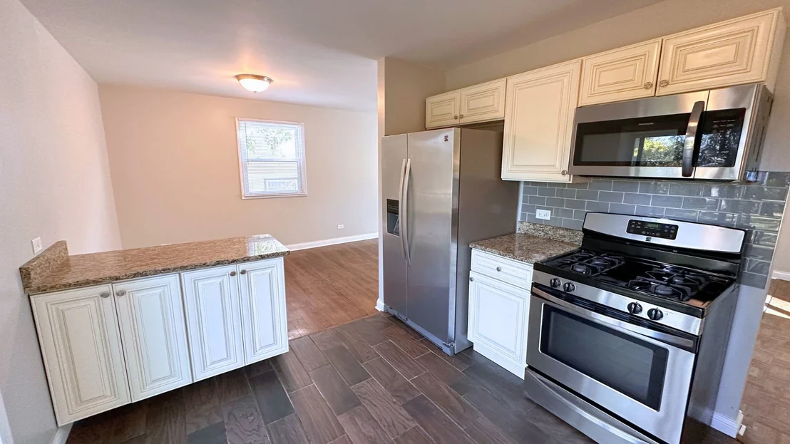 Photo of 3214 Birchwood Drive
