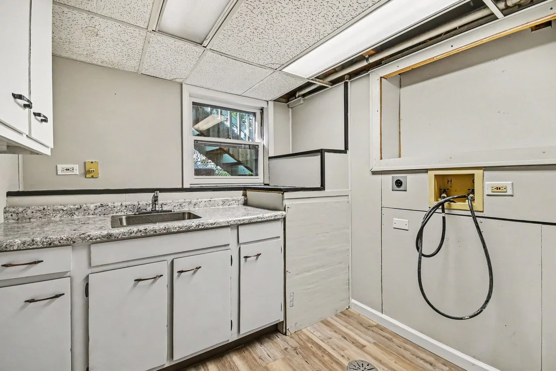 Photo of 15405 James Drive