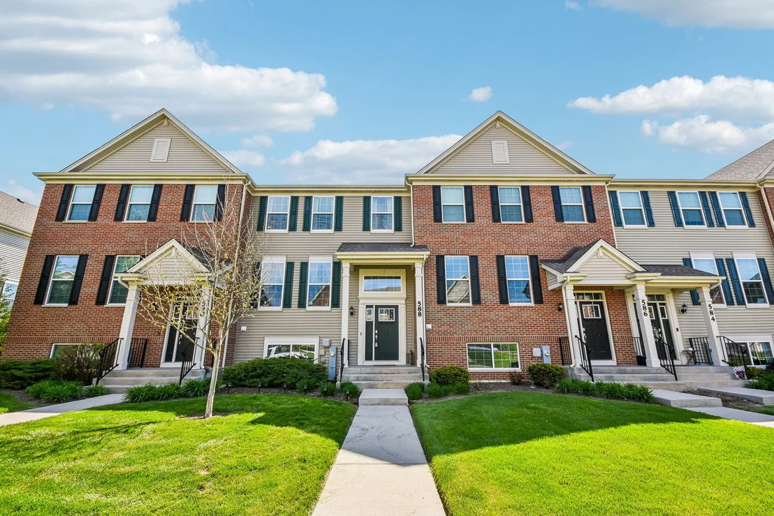 Photo of 588 Cimmaron Circle