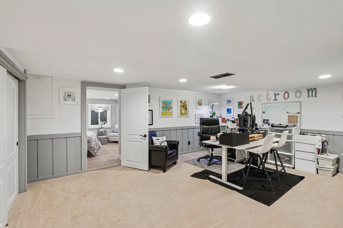 Photo of 720 Oxbow Lane