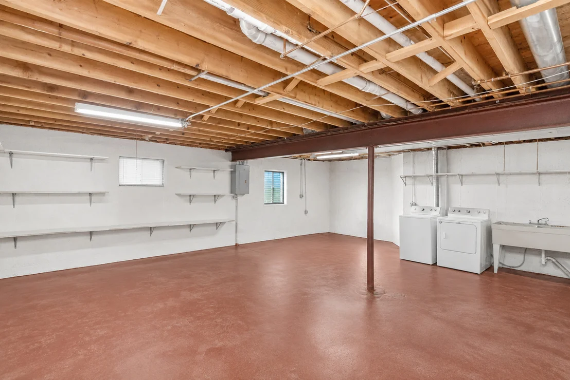 Photo of 323 Farmhill Circle