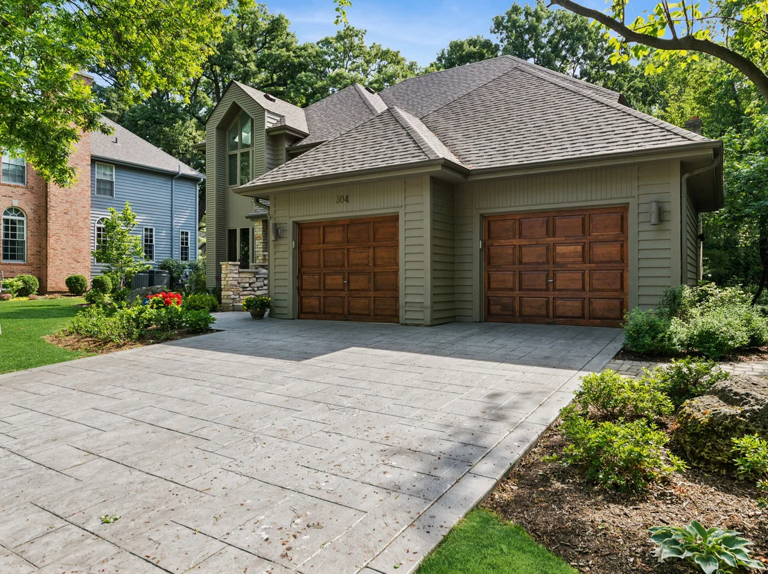 Photo of 304 Apple River Drive