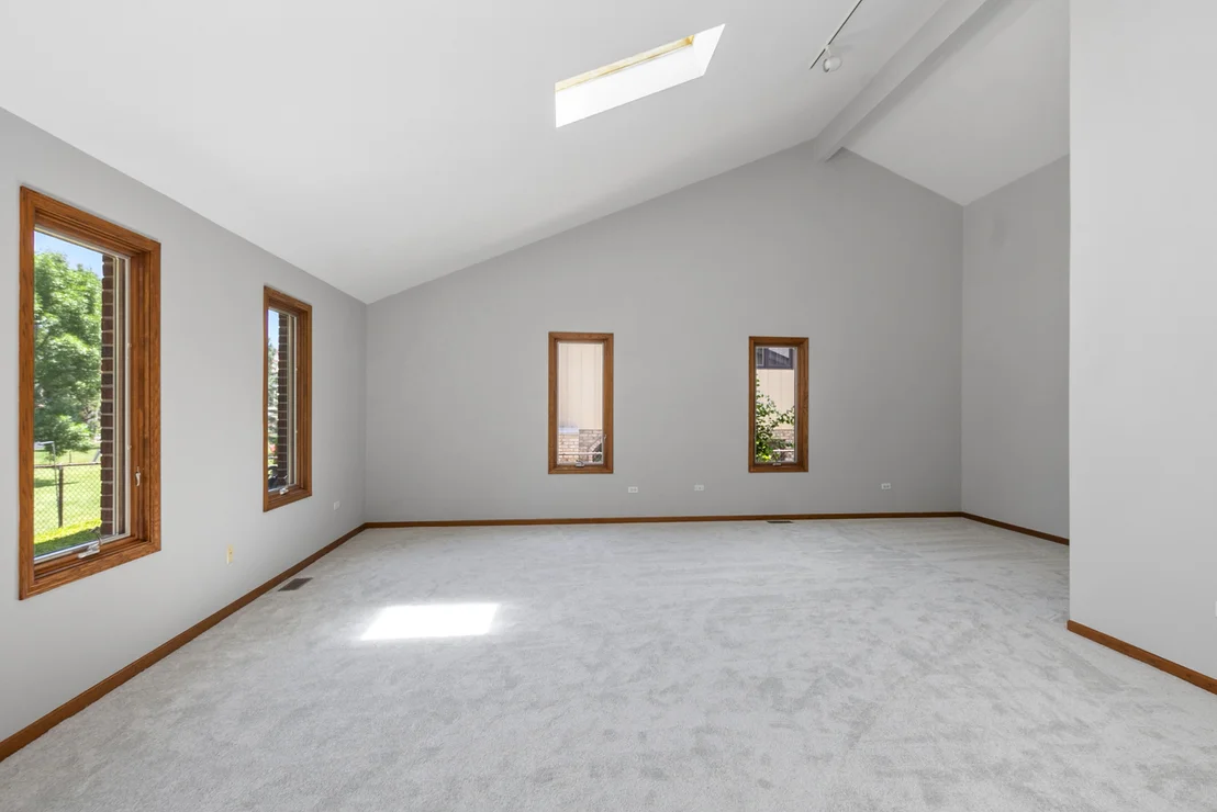 Photo of 9342 Sutton Place