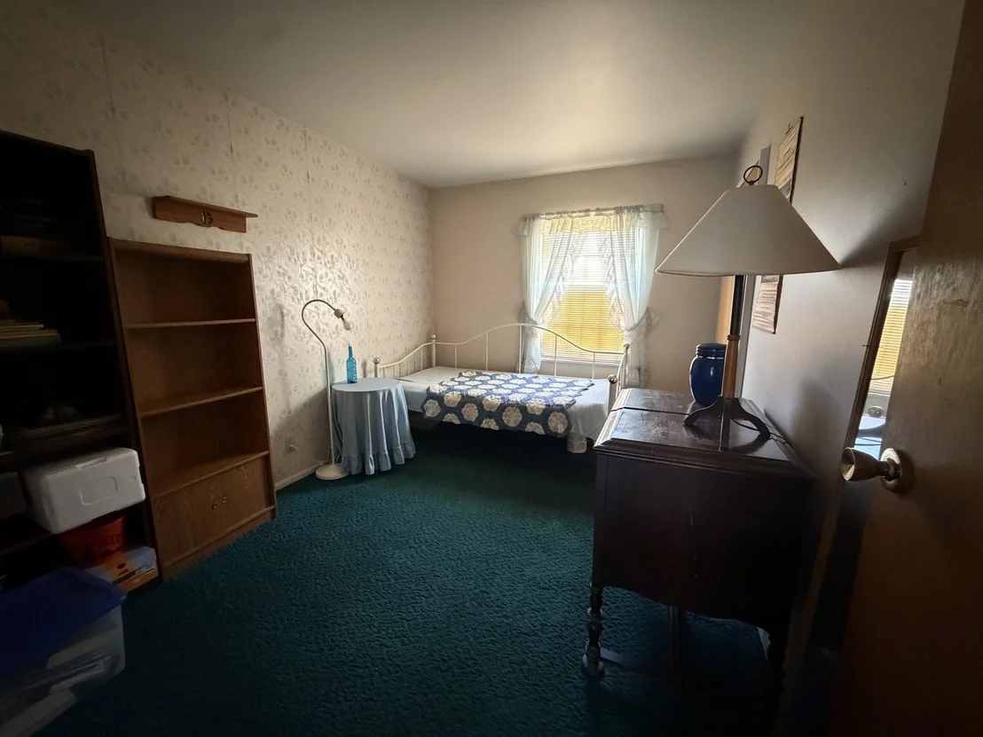 Photo of 613 Wicker Avenue
