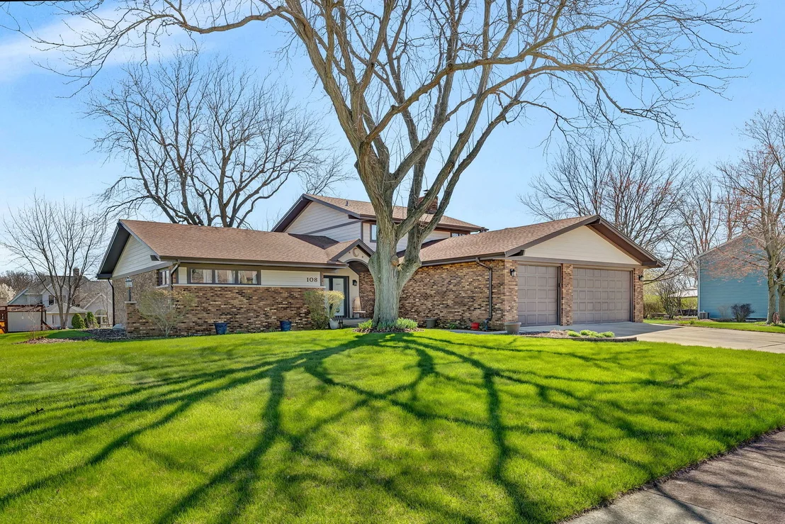 Photo of 108 Deerpath Drive