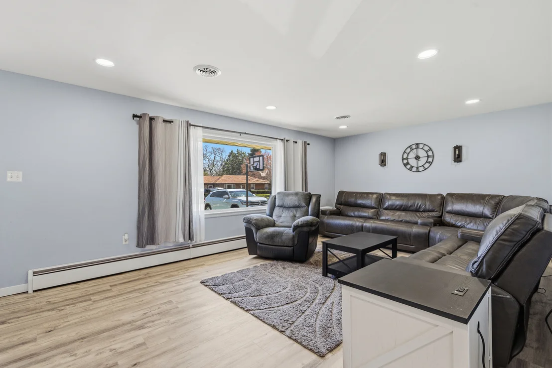 Photo of 3311 Pinecrest Drive