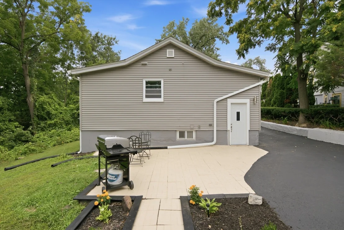 Photo of 303 Dwight Street