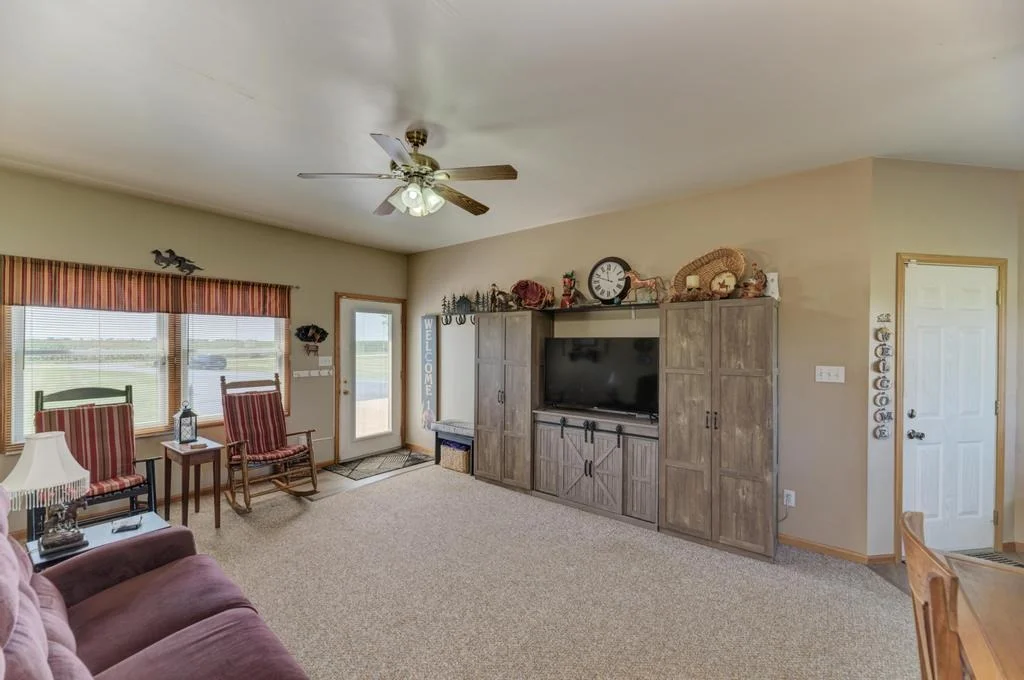 Photo of 1700 W Scully Road