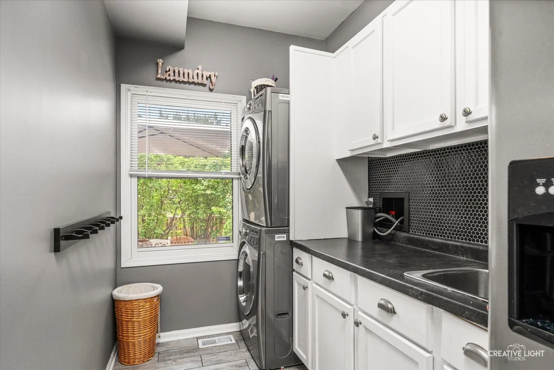 Photo of 2471 Warwick Court