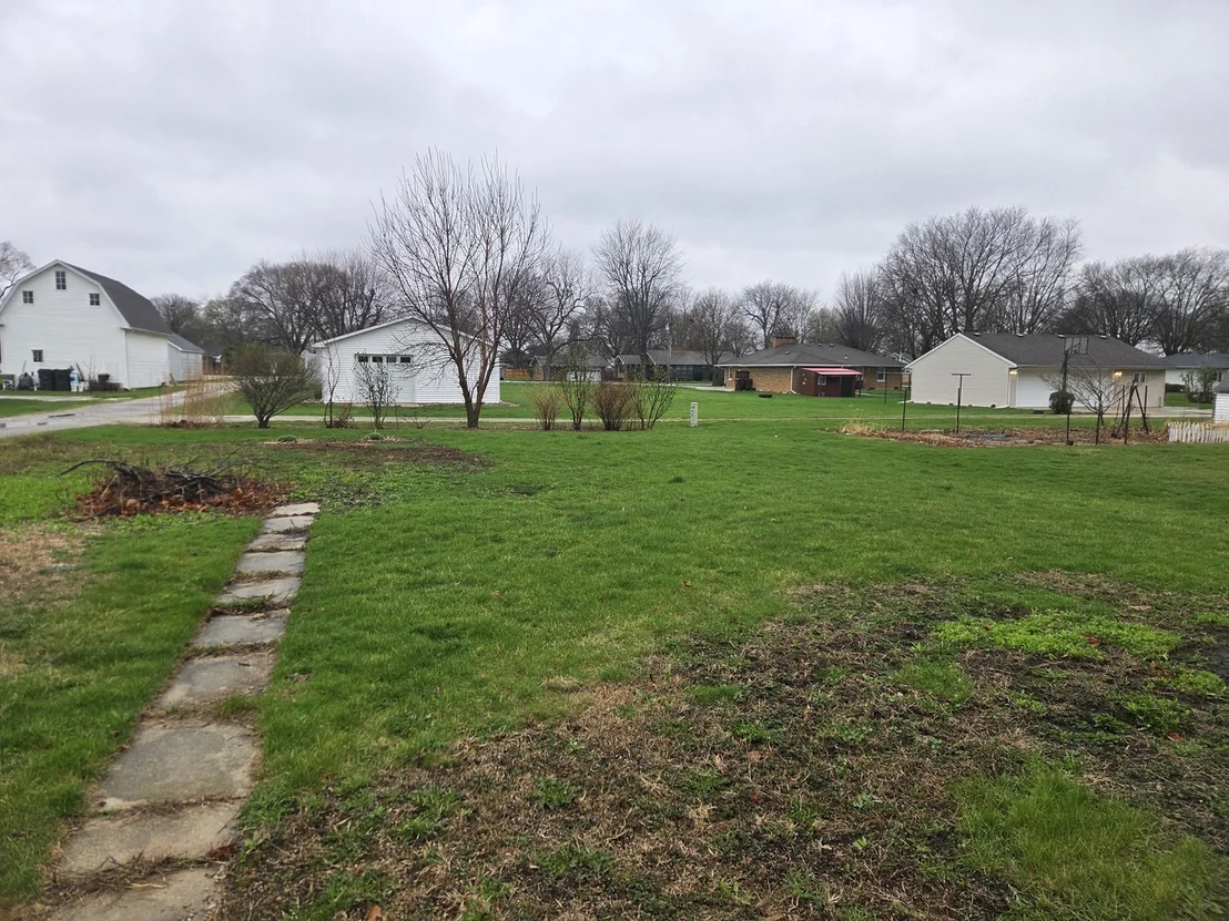 Photo of 407 N Elm Street