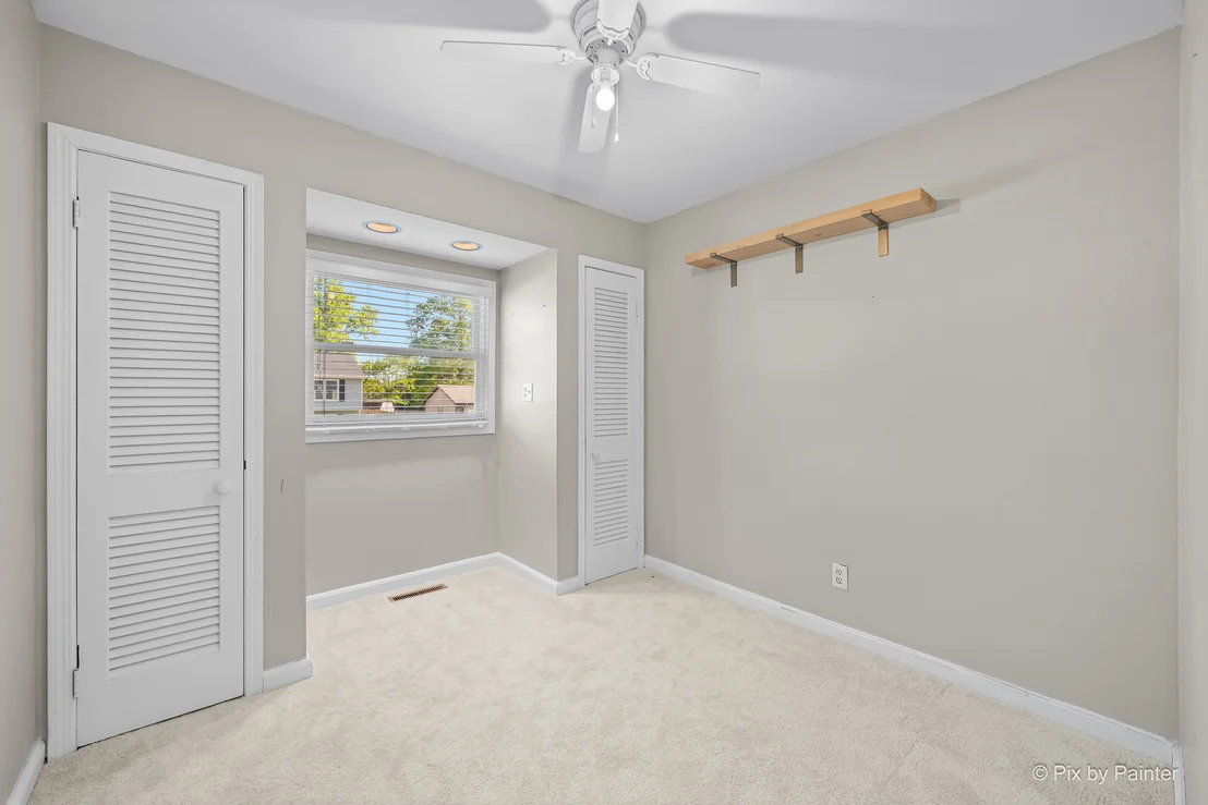 Photo of 2408 W Fairview Lane