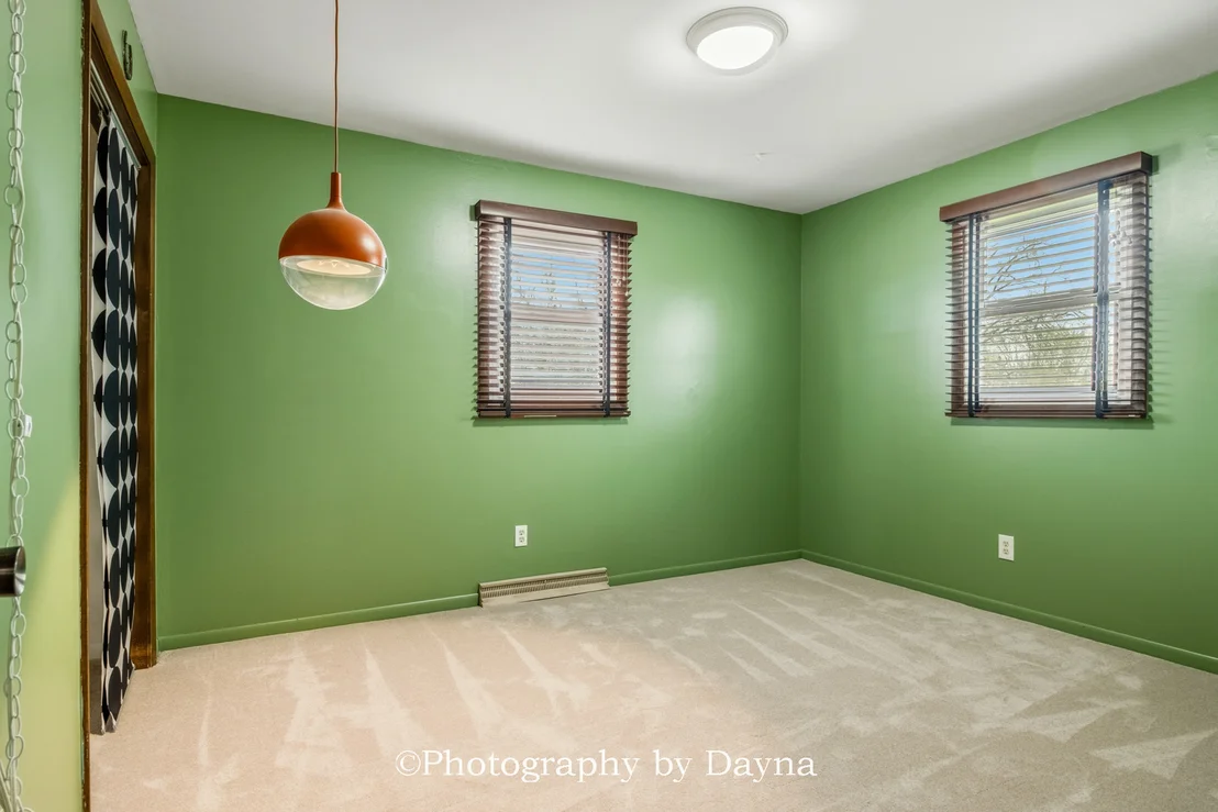 Photo of 913 Southgate Road