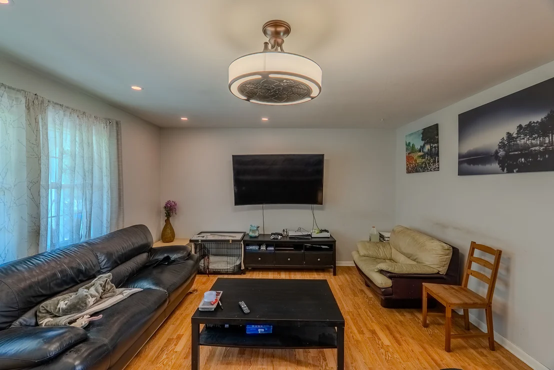 Photo of 680 Indian Spring Lane