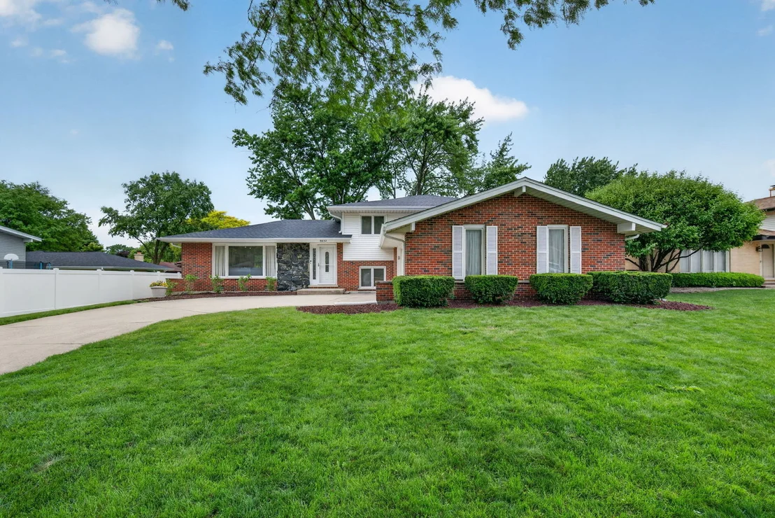 Photo of 8632 Clifford Drive