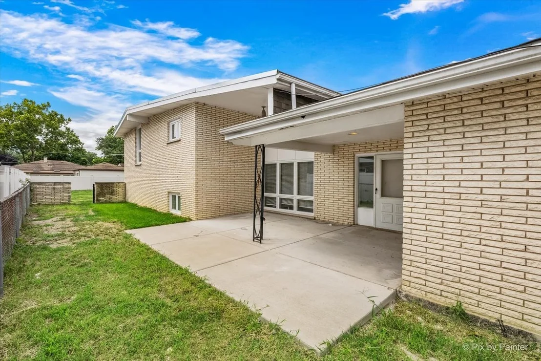 Photo of 11013 Terrace Lane