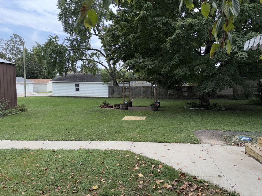 Photo of 211 N Seminary Street