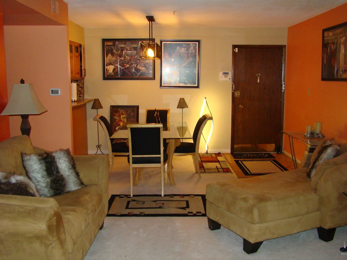 Photo of Unit B202 at 830 Elder Road