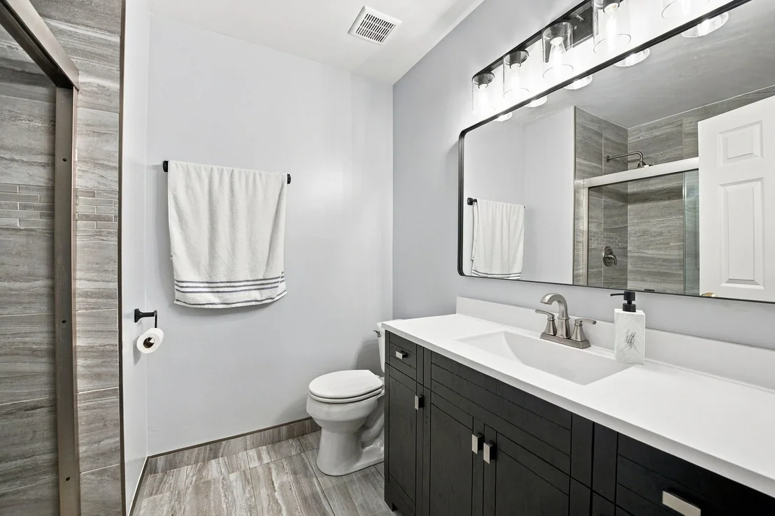 Photo of 304 Edgewood Drive