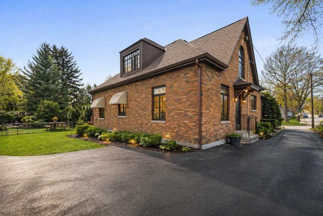 Photo of 1125 Cedar Avenue