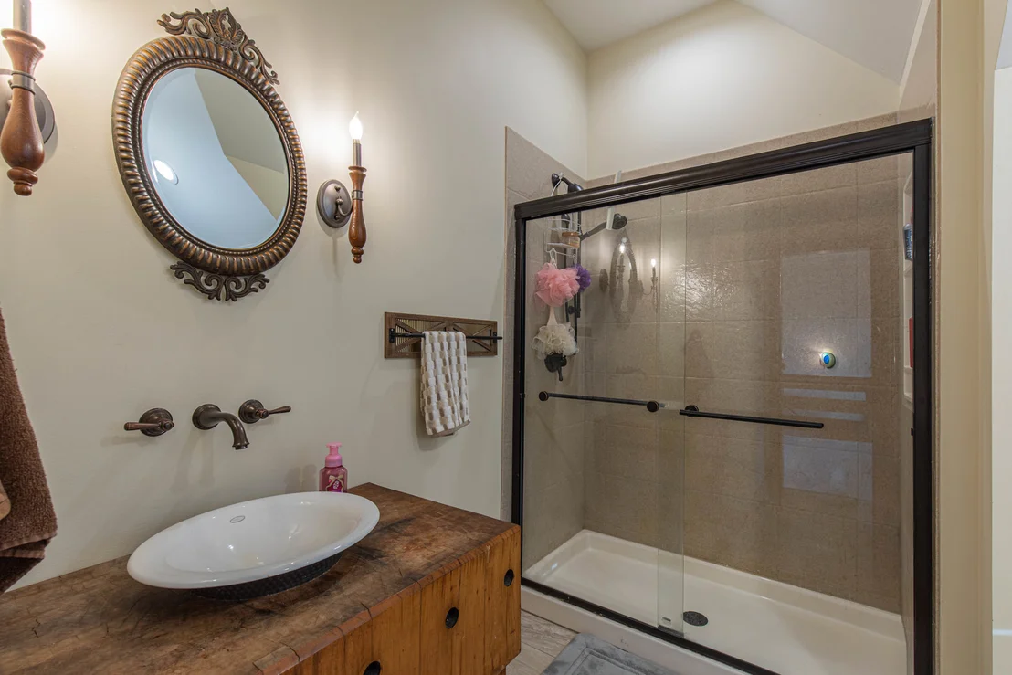 Photo of 328 Zimmerman Road